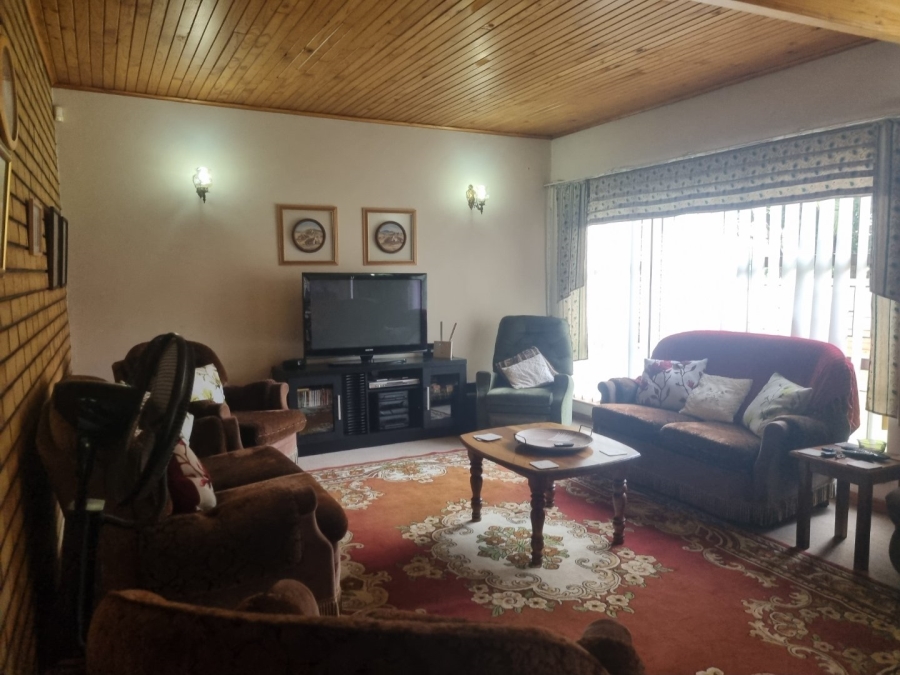 3 Bedroom Property for Sale in Vaalpark Free State